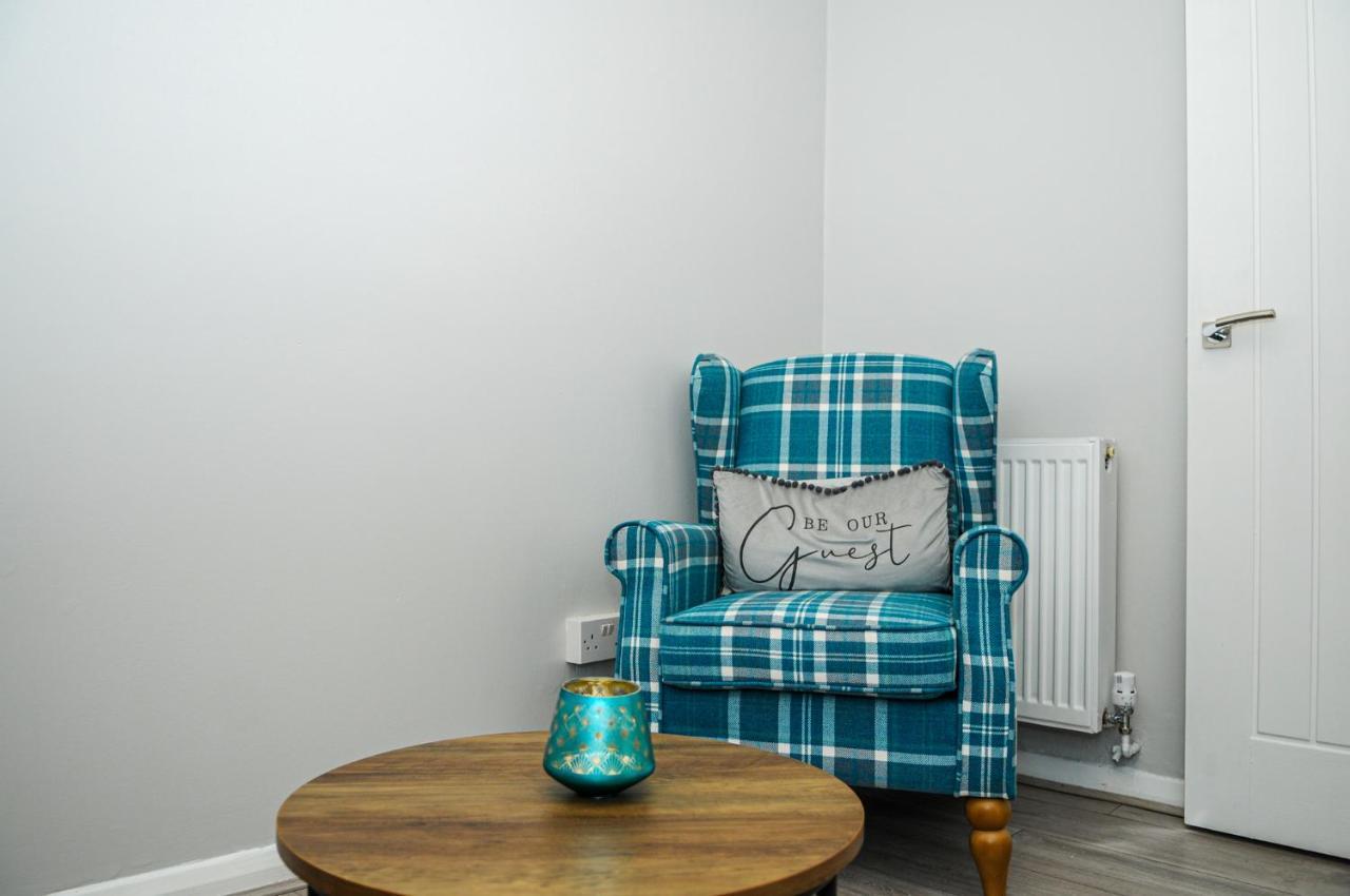 Greater London, 1 Bed London Flat, Parking, Nr Metro Stations, 15Mins To London 아파트 외부 사진